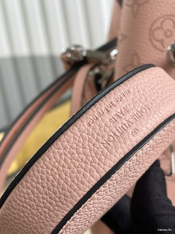 VUITTON LOUIS BELLA 0203